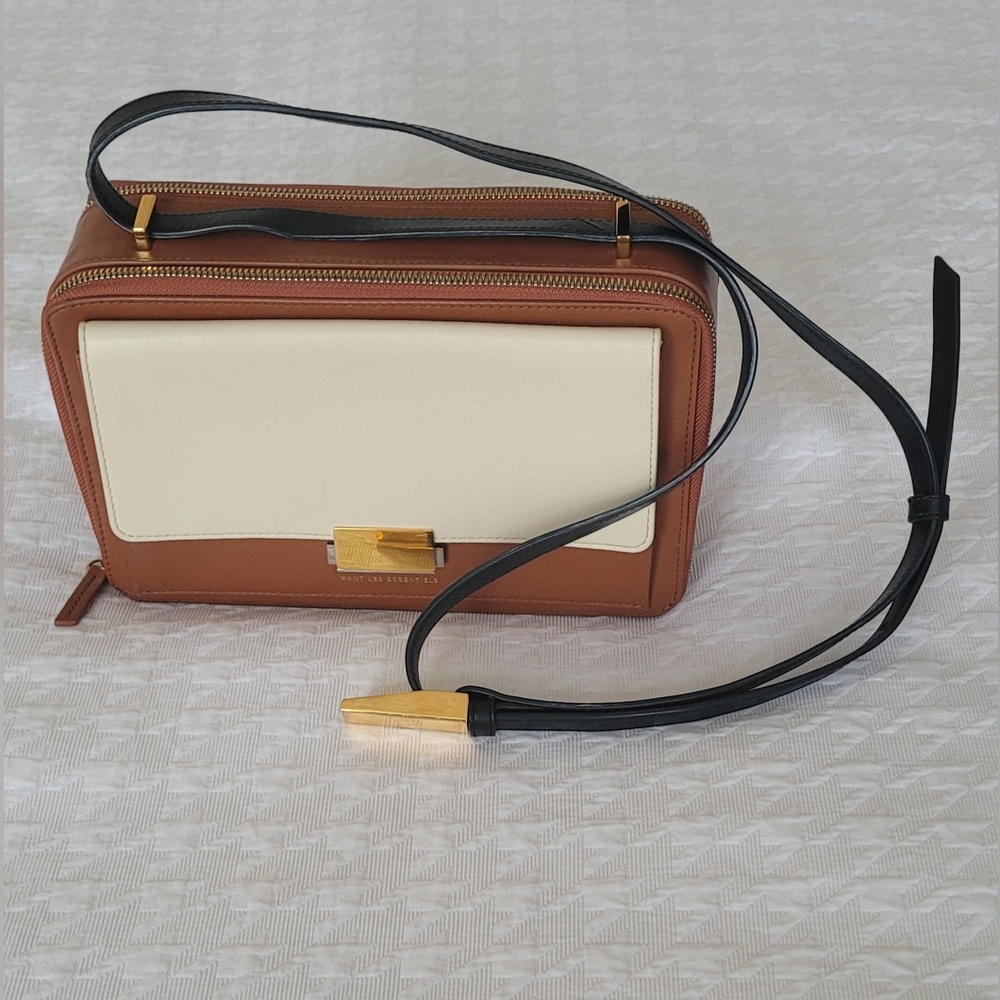 WANT Les Essentiels Shoulder Bag
